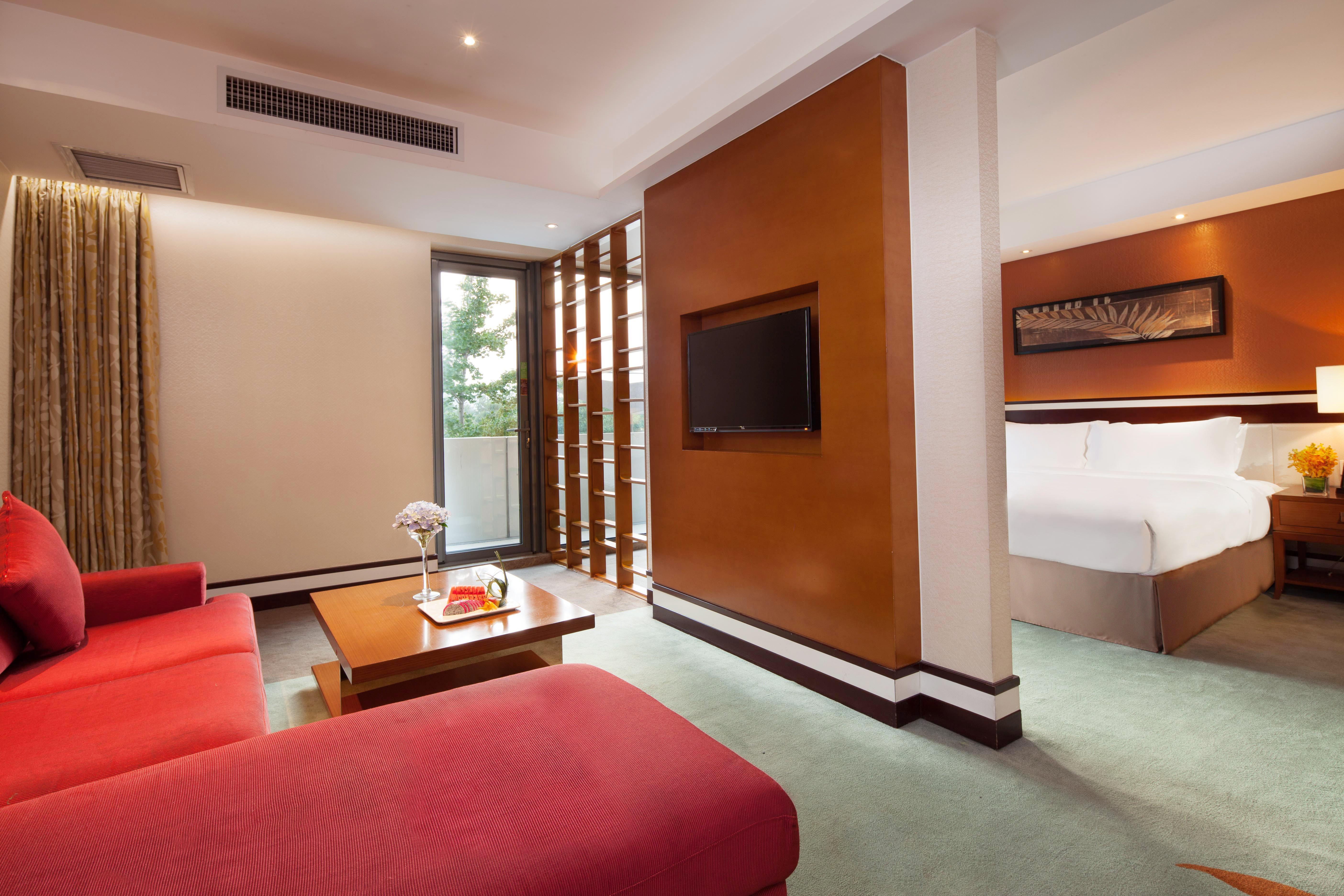 Holiday Inn Beijing Shijingshan Parkview By Ihg Экстерьер фото